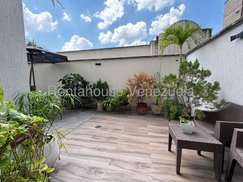 Trigal Norte apartamento en venta Valencia Carabobo Desiree Castillo Rentahouse 