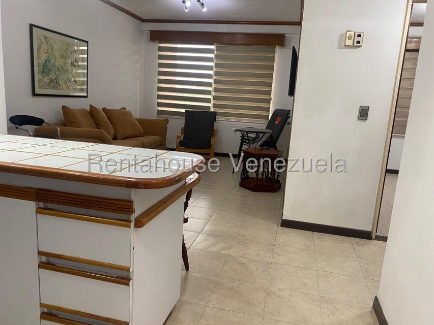Apartamento en Alquiler en Trigal Country Trigalnorte tipo estudió Valencia Carabobo Desiree Castillo Rentahouse 