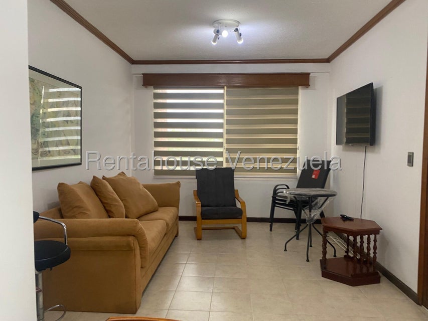 Apartamento en Alquiler en Trigal Country Trigalnorte tipo estudió Valencia Carabobo Desiree Castillo Rentahouse 