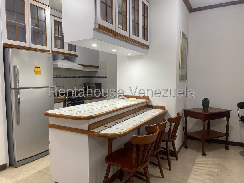 Apartamento en Alquiler en Trigal Country Trigalnorte tipo estudió Valencia Carabobo Desiree Castillo Rentahouse 