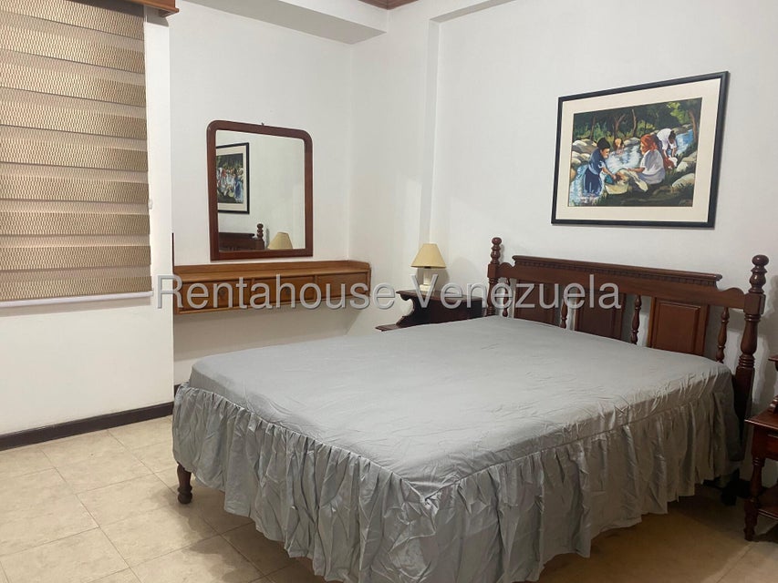 Apartamento en Alquiler en Trigal Country Trigalnorte tipo estudió Valencia Carabobo Desiree Castillo Rentahouse 