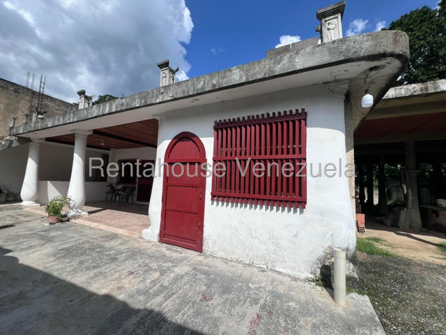 Casa en Venta en Las Delicias Sector Ojo de Agua