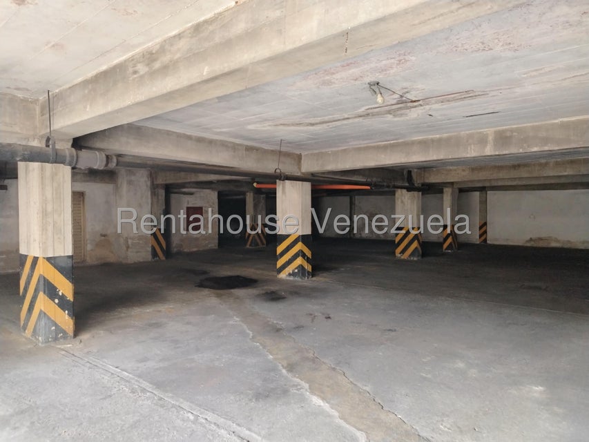 Apartamento en alquiler en prebo piso 1 sin amoblar Valencia Carabobo