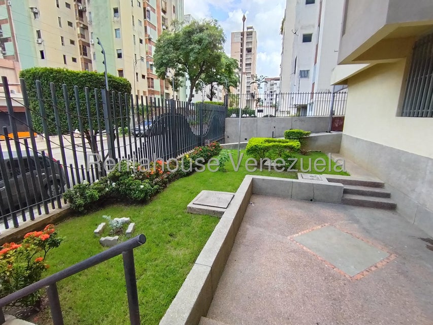 Apartamento en alquiler en prebo piso 1 sin amoblar Valencia Carabobo