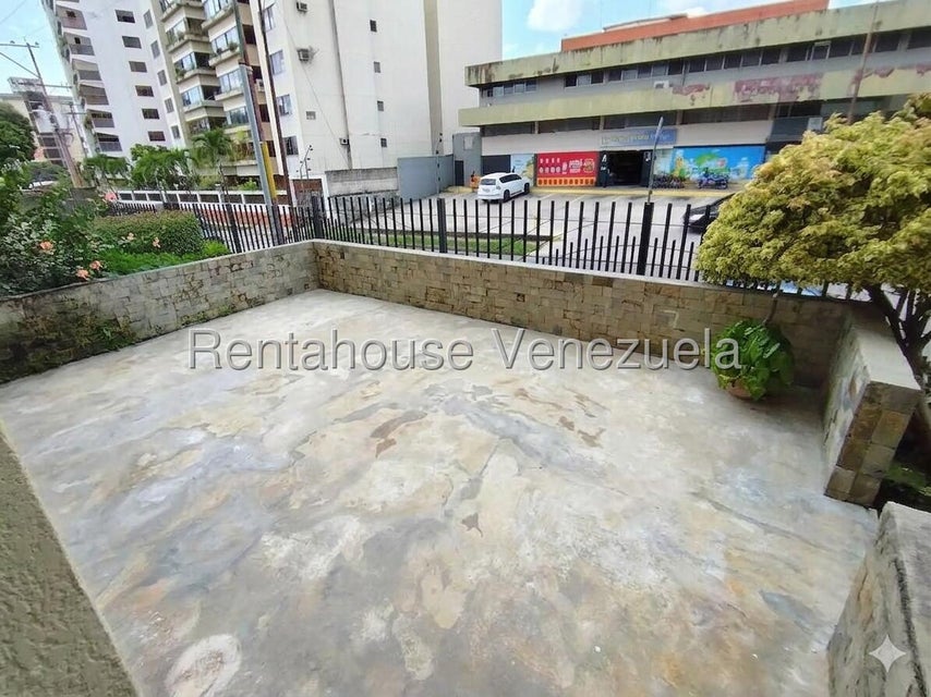Apartamento en alquiler en prebo piso 1 sin amoblar Valencia Carabobo