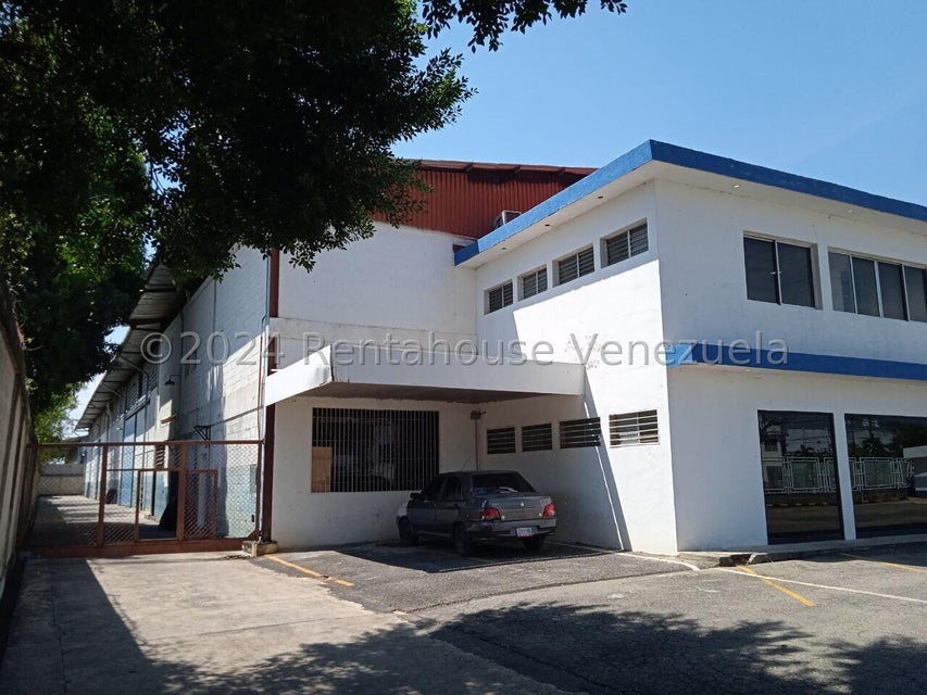 Galpon ev venta ubicado en la Zona Industrial