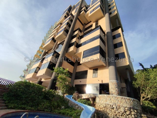 Hermoso y amplio apartamento en venta ubicado