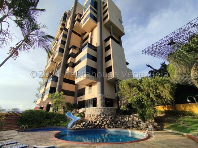 25-1653 Apartamento en Venta Las Chimeneas