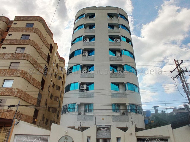 APARTAMENTO EN VENTA URBANIZACION EL BOSQUE M