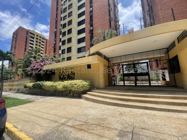 25-2832 Apartamento en Alquiler amoblado en M