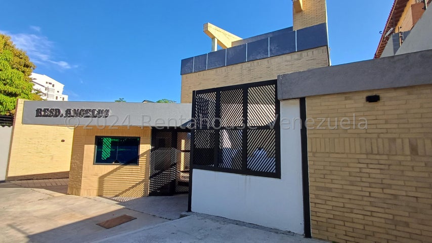 25-5270 Townhouse en Venta en Piedra Pintada 
