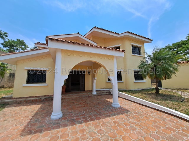 Casa en venta en Altos de Guataparo Valencia 
