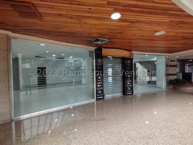 25-4731 Local comercial en Alquiler CC Via Ve