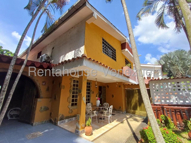 CASA EN VENTA URBANIZACIÓN EL CASTAÑO MARAC