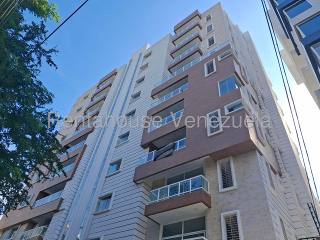 APARTAMENTO EN VENTA URBANIZACIÓN LA SOLEDAD