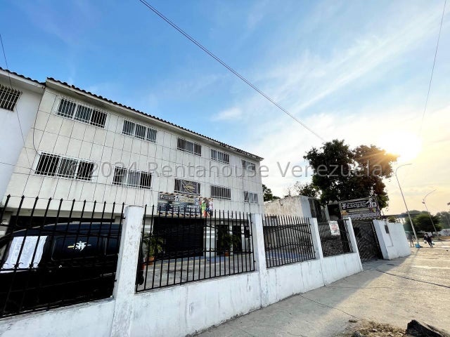 EDIFICIO COMERCIAL EN ALQUILER URBANIZACION L
