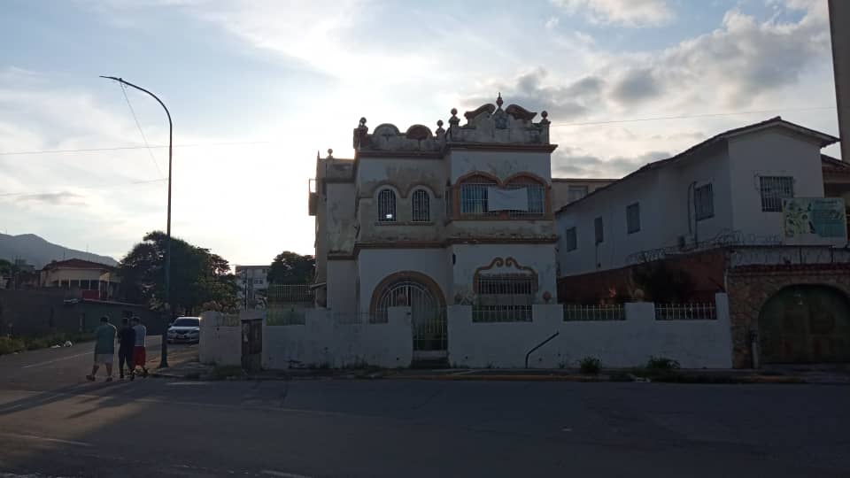 Vendo casa en el paraiso