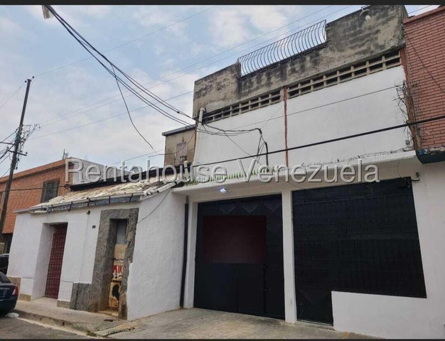 25-10278   Oficina con un Deposito en Alquile