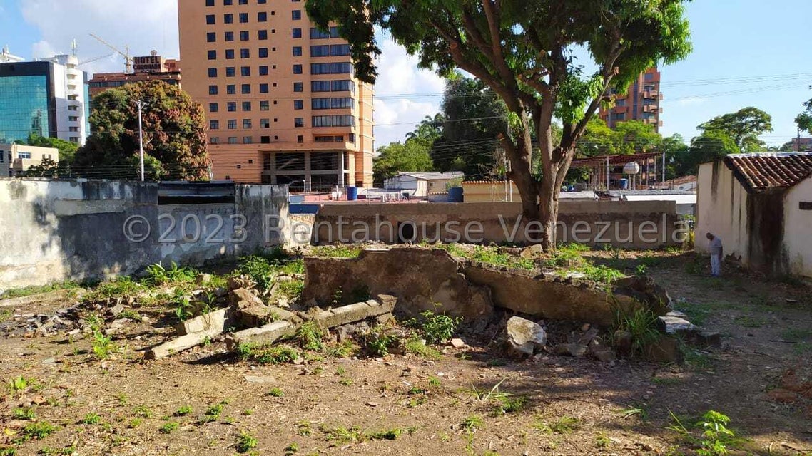 Terreno en venta ubicado en l Viña Valencia 