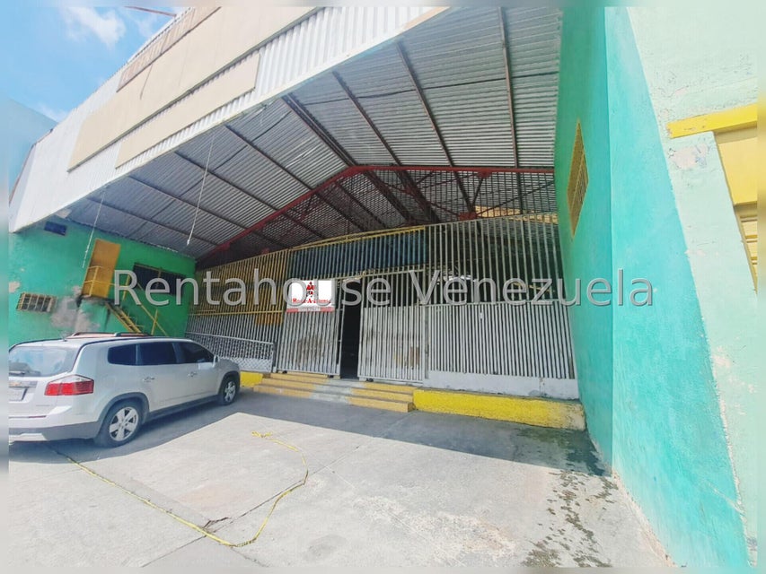 Galpon en venta ubicado en la Av Bolivar Sur 