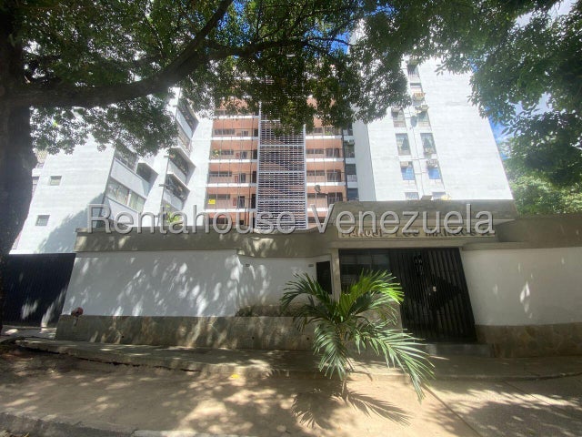 Sabana Larga Apartamento en Alquiler Ubicado 