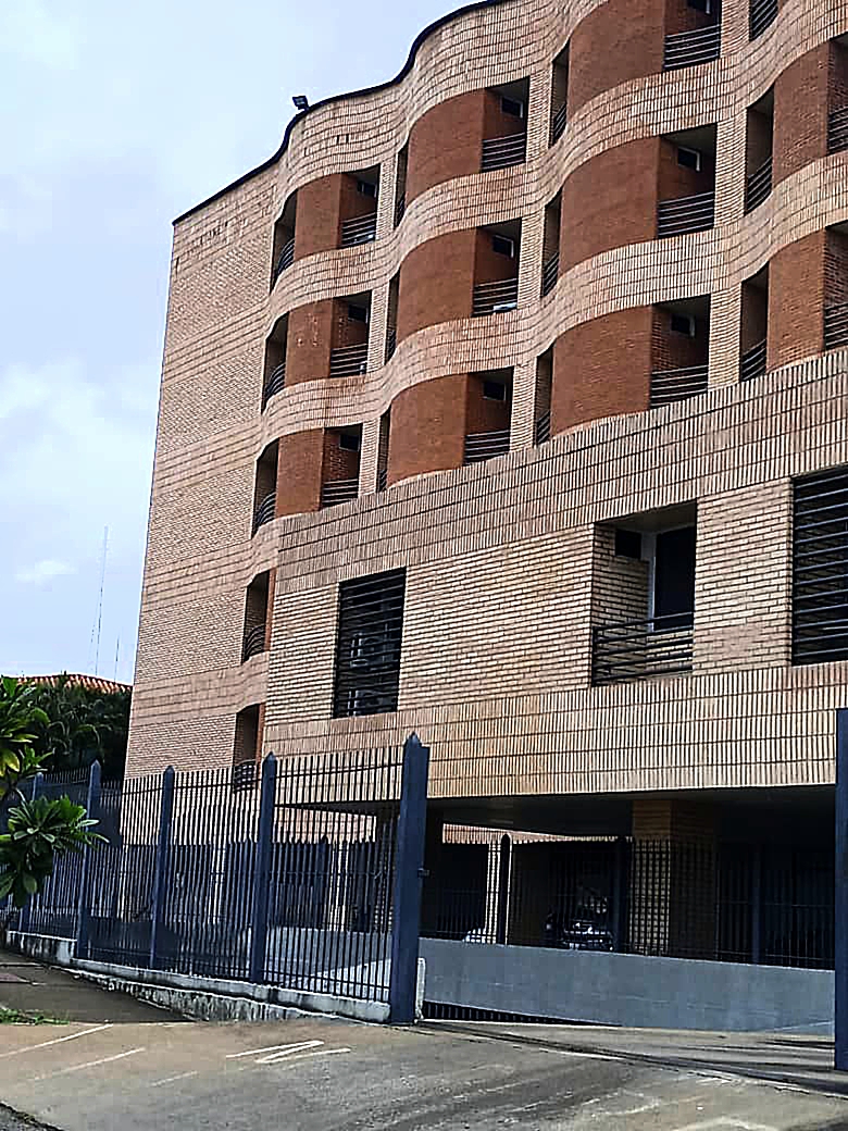 INICIA CON EXITO EN LA EXCLUSIVA TORRE III DE