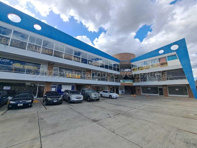 Local en venta Ubicado en Los Jarales San die