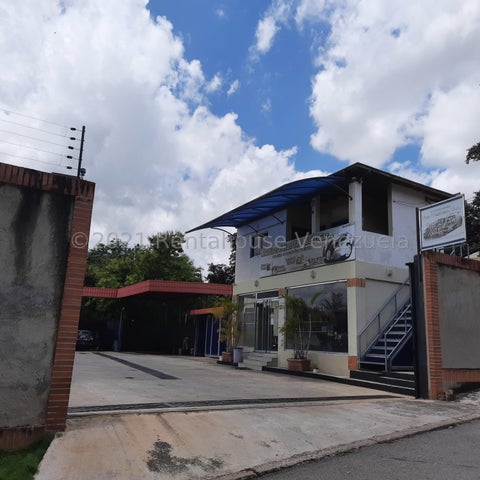 Hermoso Local en venta Ubicado en Los Colorad