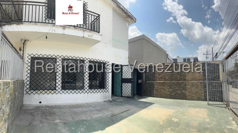 Casa COMERCIAL en venta Ubicada en Urbanizaci