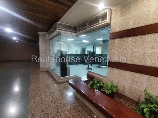 Local en venta Ubicado en Mañongo Naguanagua