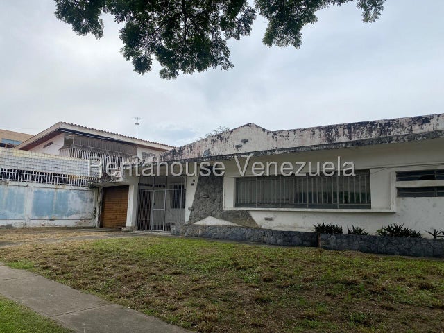 Casa Comercial Ubicada en El Viñedo Valencia