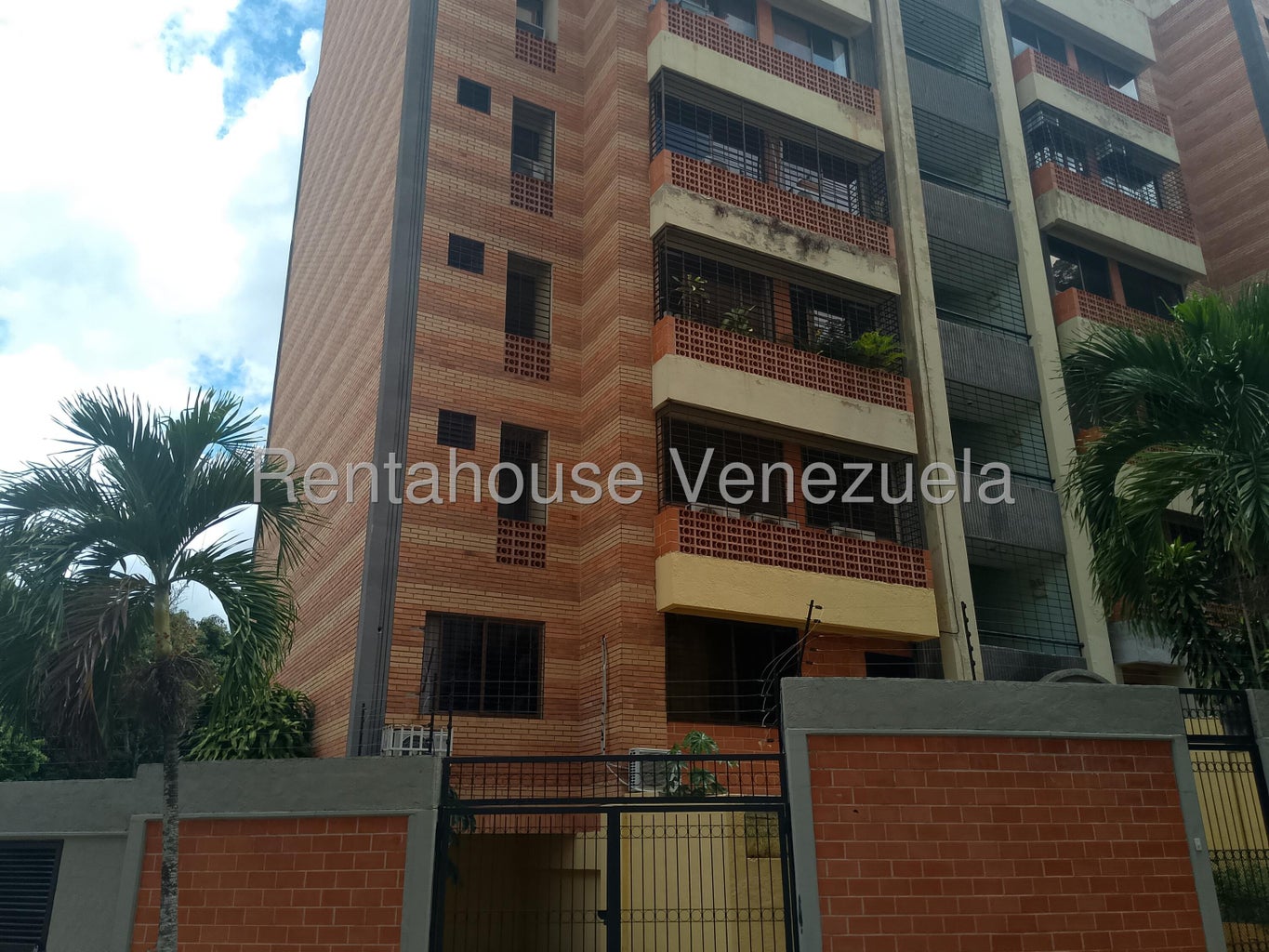 los Nisperos Campo Alegre apartamento en vent
