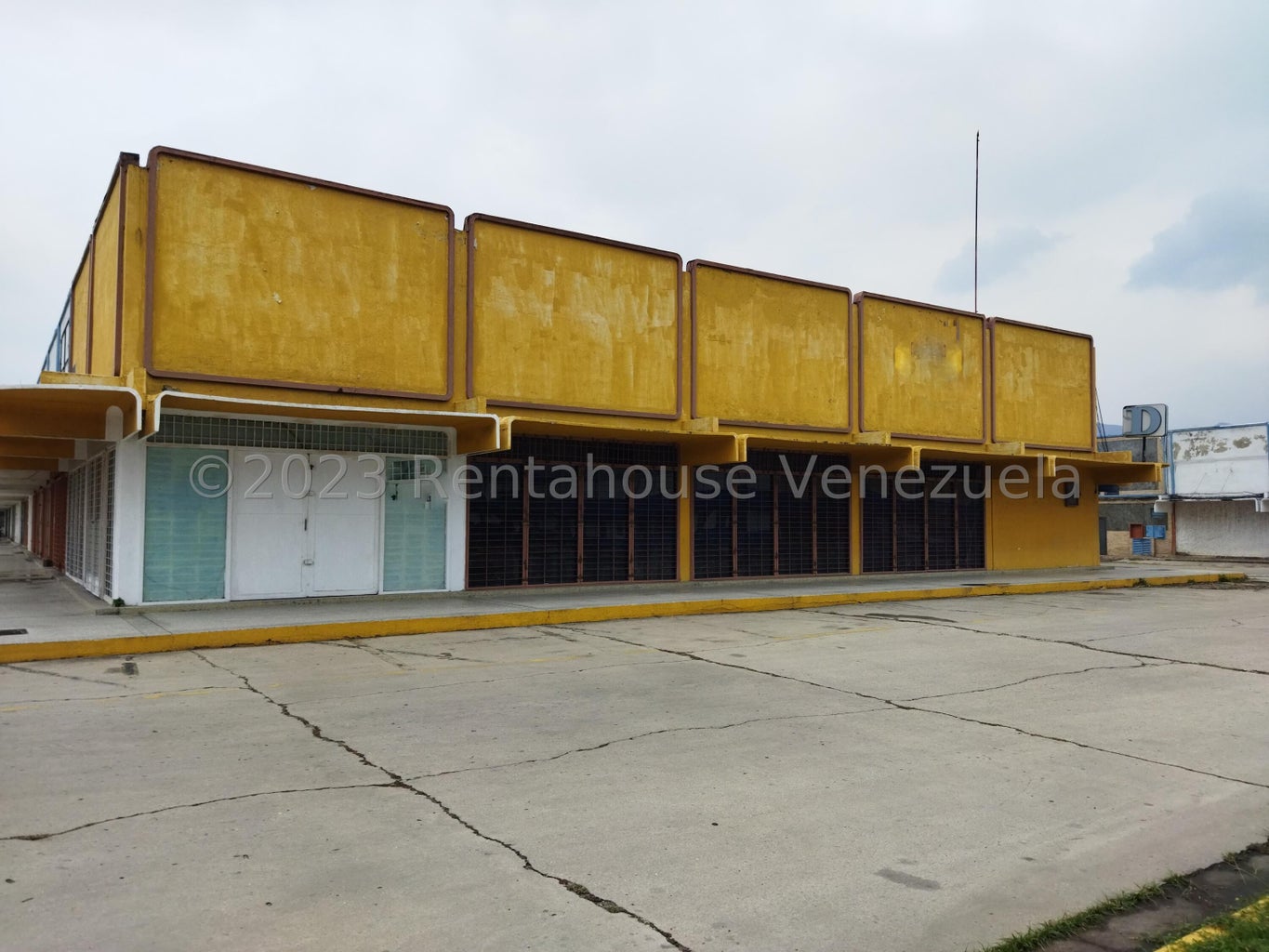 Local comercial en venta en la michelena Vale