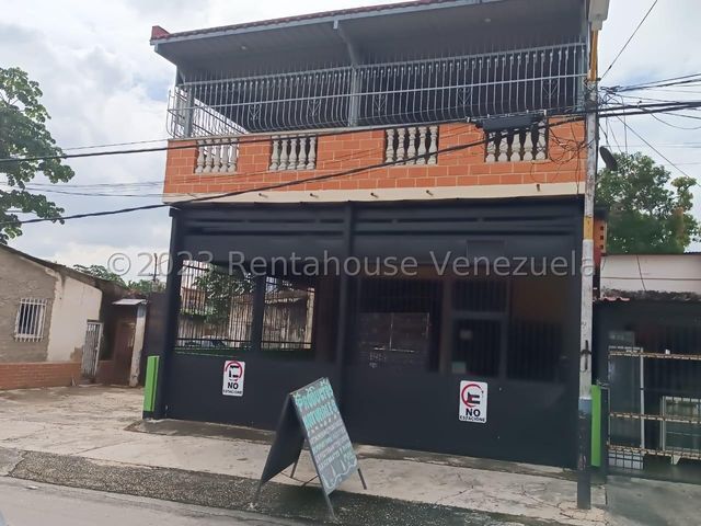 24-10330 Casa comercial en Venta La Candelari