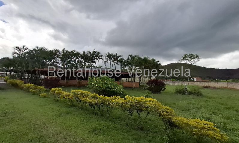 26-5371 Finca en Montalban-Carabobo, con pote