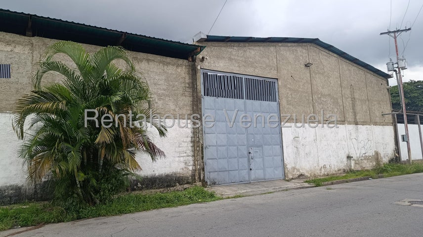 En Los Jarales Galpon en Aquiler Ubicado en S