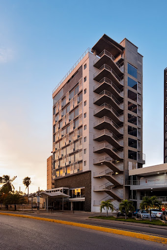 HOTEL 4 ESTRELLAS, ANZOÁTEGUI, VENEZUELA.