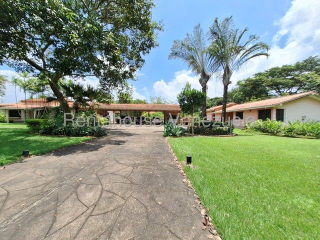 26-6794 Parcela con Casa en Venta Safari Cara