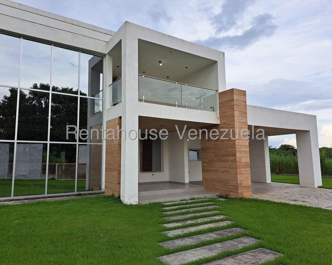 Casa en Venta Safari Carabobo 26-9103