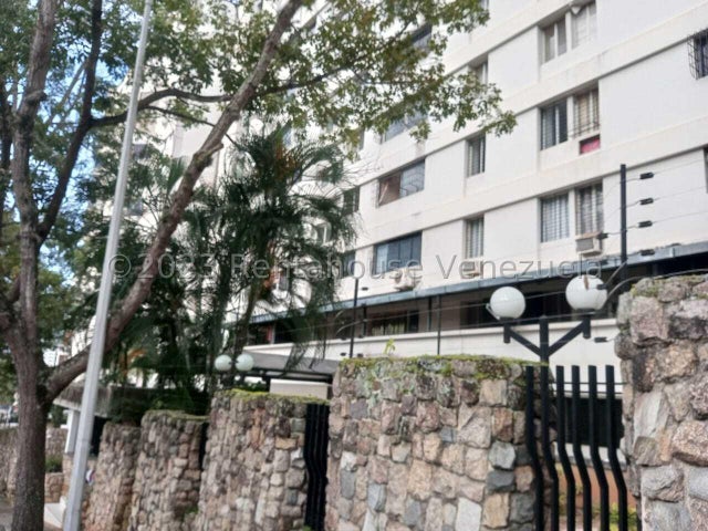 26-10405 Comodo apartamento en Alquiler, comp