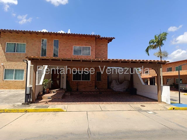 26-10319 Hermosa casa en Venta ubicada en con