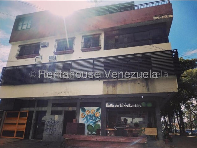 Edificio en venta ubicado en Av Bolivar Valen