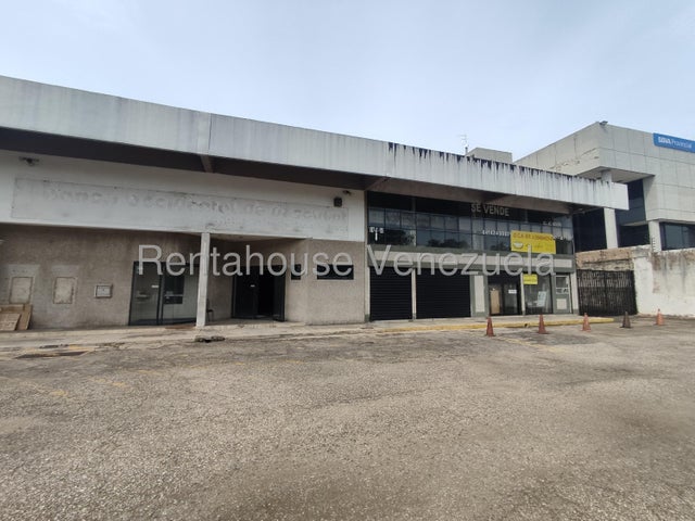 Local en venta ubicado en san blas valencia c