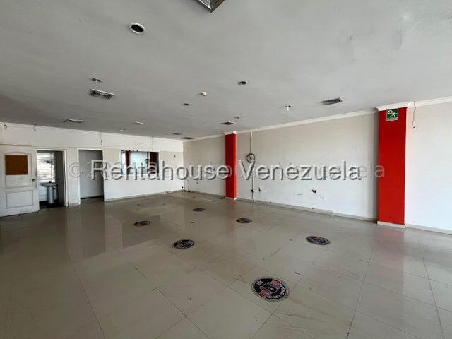 26-16436 - Local en Alquiler Punto Fijo, Sant