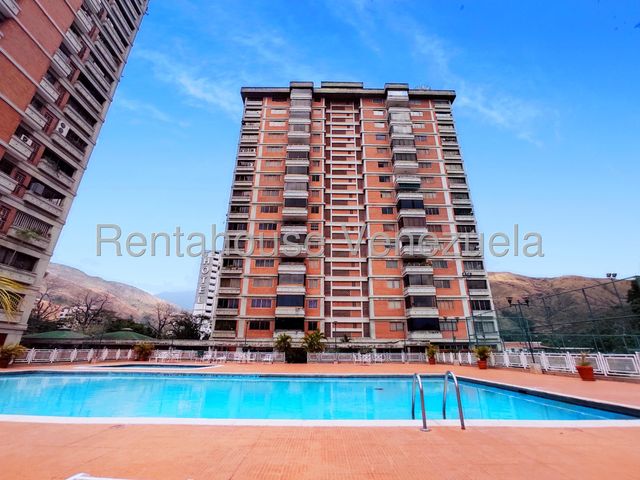 APARTAMENTO EN VENTA URB. LAS DELICIA MARACAY