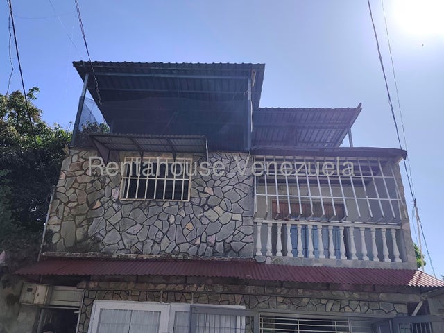 CASA EN VENTA EN SANTA CRUZ DE ARAGUA ESTADO 