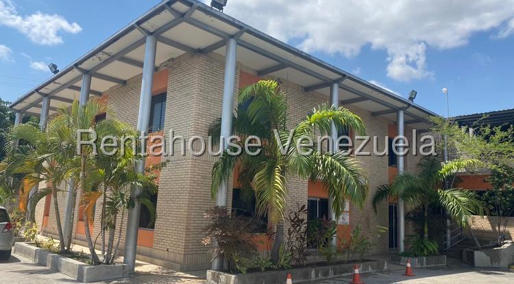 En la zona industrial de valencia adquiere es