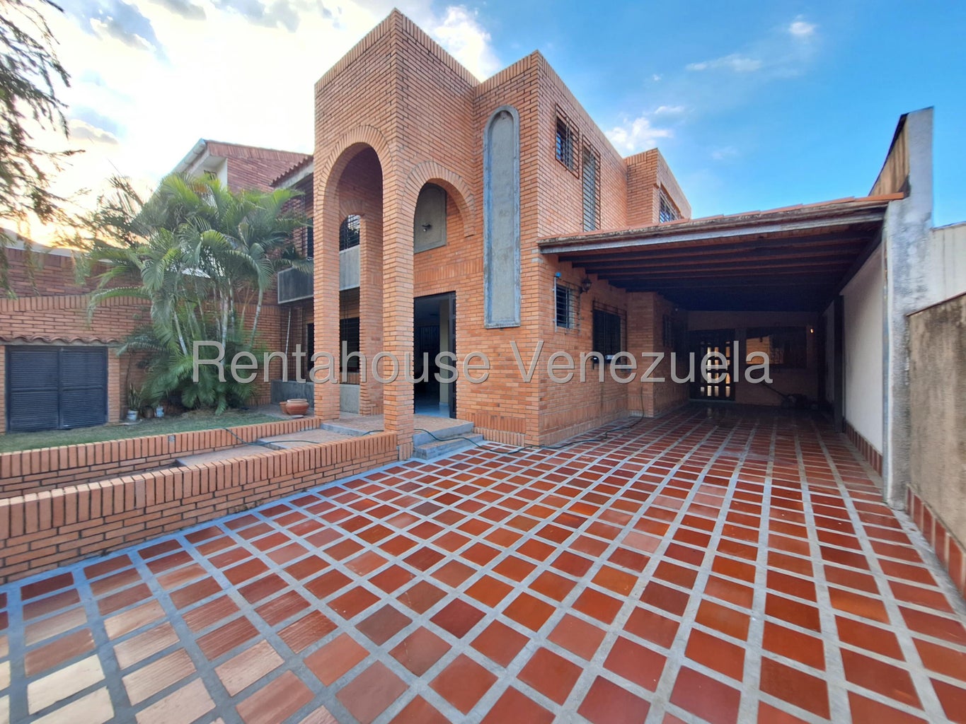 Bella Casa ideal para tu familia... lista par