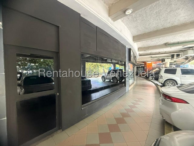 Local con Planta Electrica en alquiler ubicad