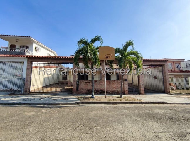 Casa en venta en Trigal Norte Valencia Carabo